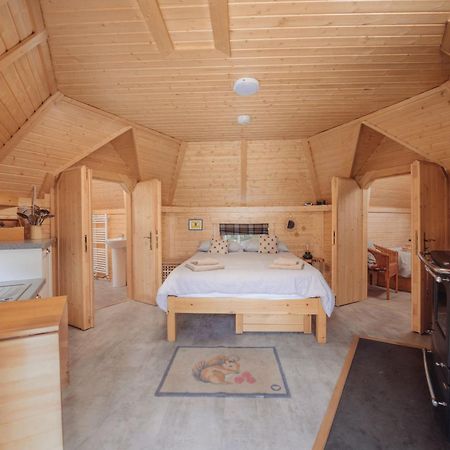 Cairngorm Bothies Vila Aboyne Exterior foto